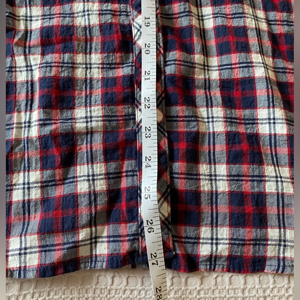 Eddie Bauer Women’s Flannel Classic Fit Lightweight Cotton Hiking Shirt Travel - Picture 9 of 9
